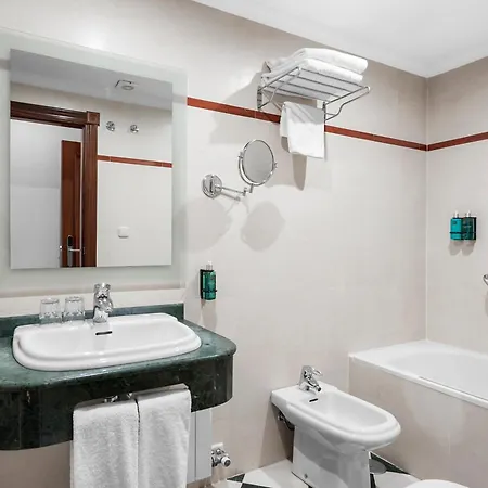 Boutique Almenas Hotel Granada